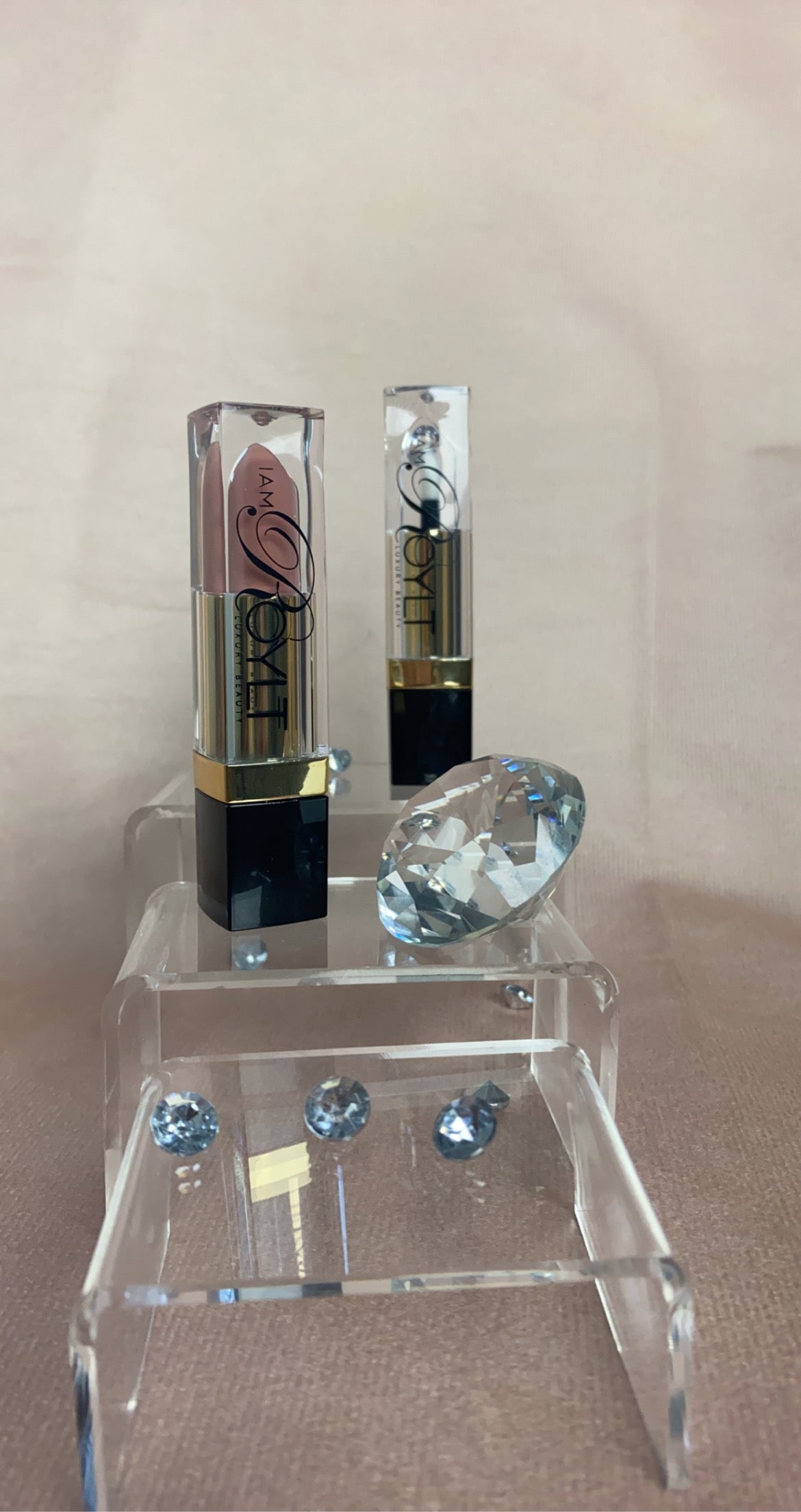 Lux Lips Royl Nude Collection